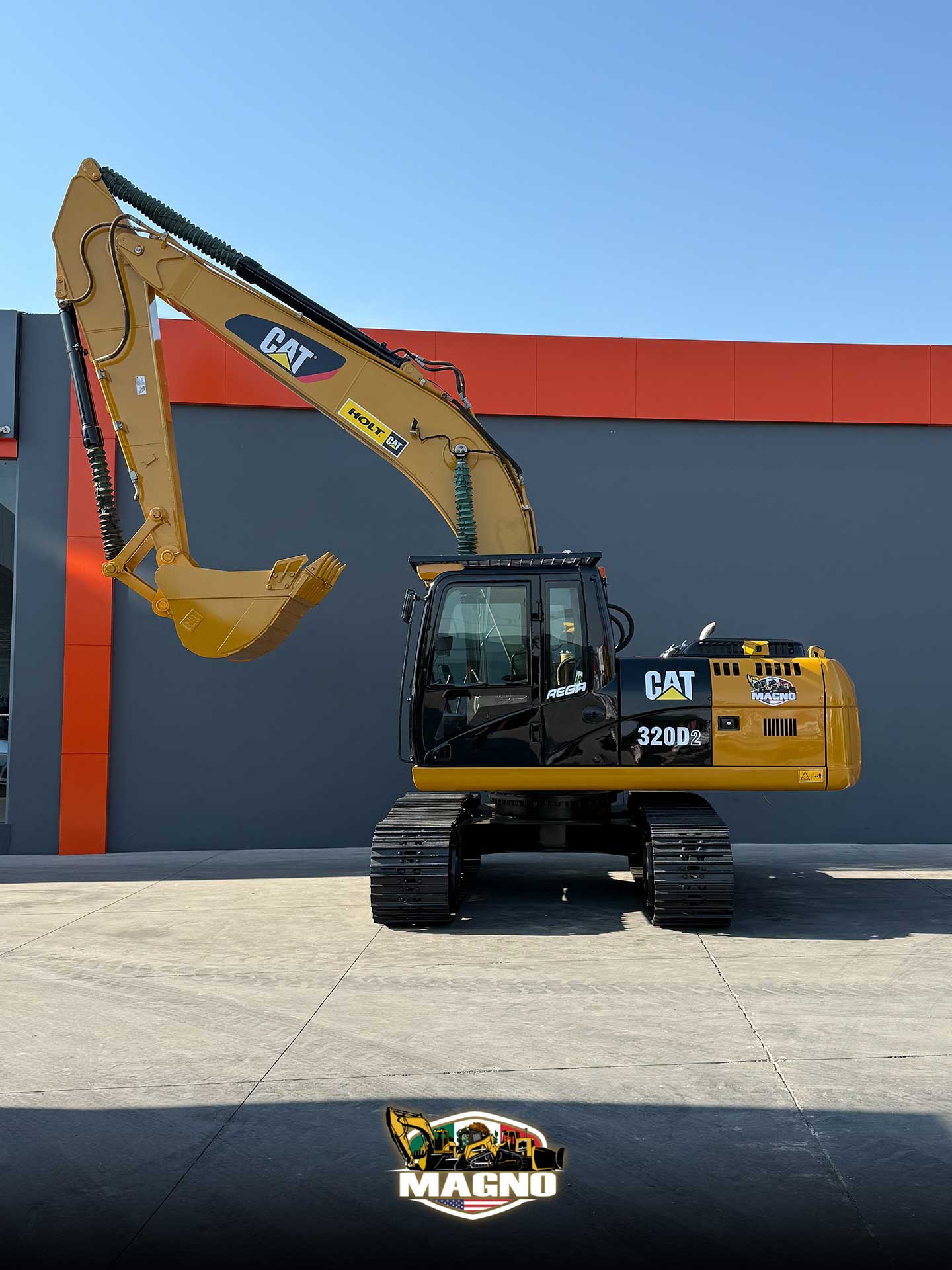 CAT 320D